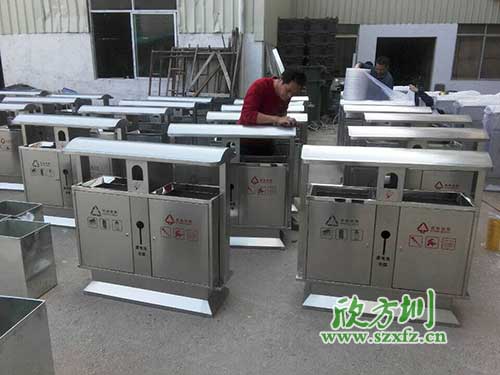 江西撫州如何選購(gòu)好的不銹鋼分類(lèi)垃圾桶？