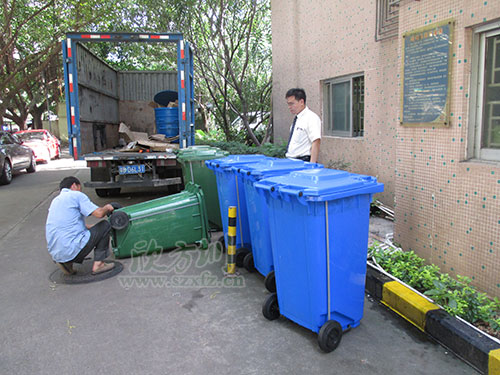 新增塑料分類垃圾桶！牛市東西路“美顏”