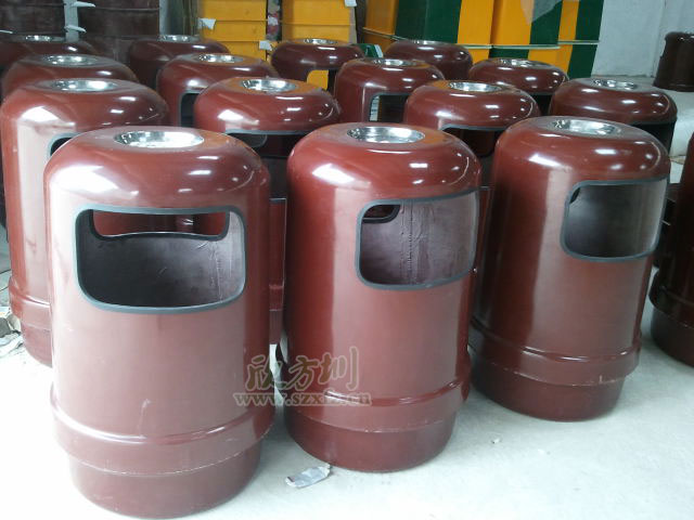 玻璃鋼垃圾桶廠(chǎng)家服務(wù)三亞雨林景區(qū)